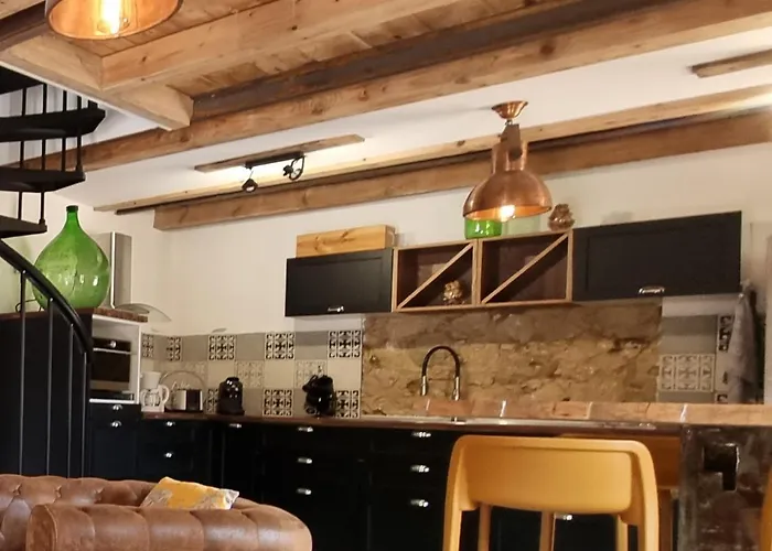 Hébergement de vacances The Charming House By 1722 *